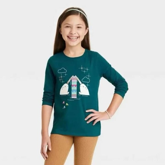Cat & Jack Other - Cat &Jack Girls Narwhales Long Sleeve Graphic T-chirt Green Size L 10-12